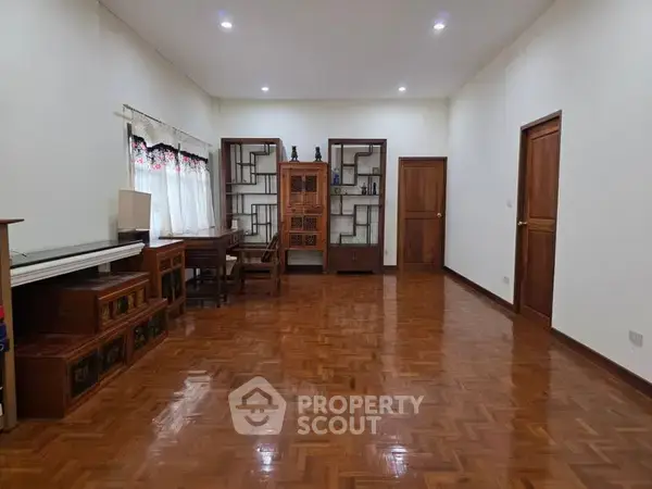 2-BR House in Inthakhin — photo 3