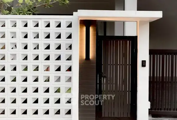 4-BR House close to Nimmanhaemin — photo 5