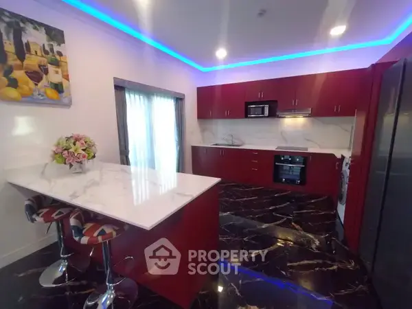 4-BR Villa close to Pattaya — ภาพ 7