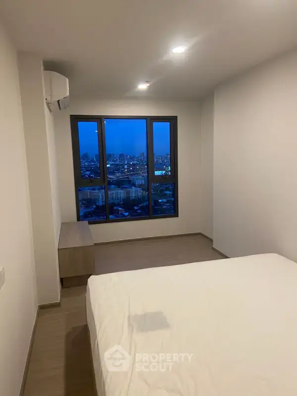 2-BR Condo at Aspire Sukhumvit-Rama 4 near BTS Phra Khanong — photo 7