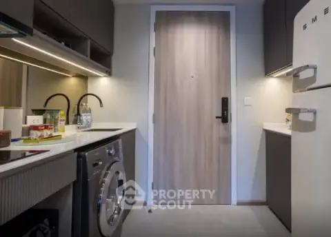1-BR Condo at Chapter Thonglor 25 close to Thong Lo — photo 2