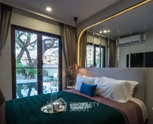 1-BR Condo at Chapter Thonglor 25 close to Thong Lo — photo 3
