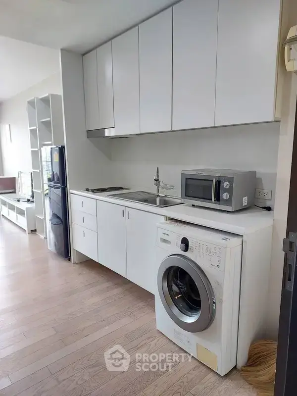 1-BR Condo at Noble Solo close to Thong Lo — photo 2