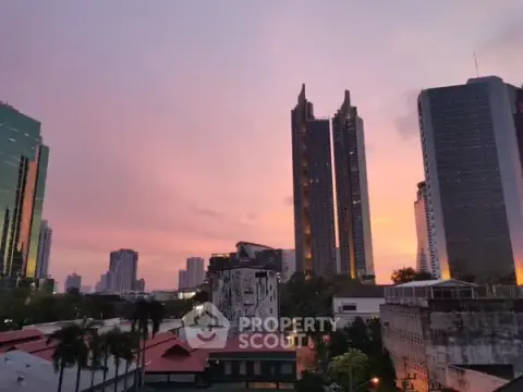2-BR Condo at The Room Charoenkrung 30 near BTS Saphan Taksin — ภาพ 4