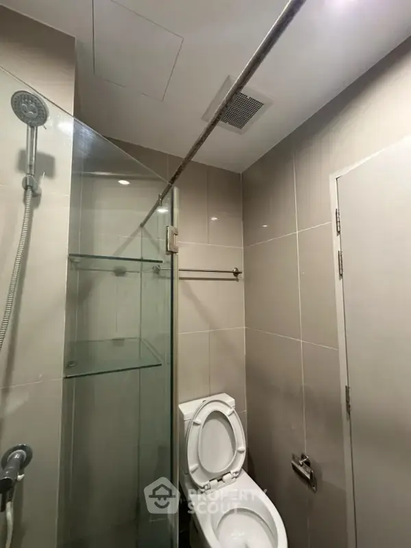 1-BR Condo at Ideo Mobi Grand Interchange Bangsue near MRT Tao Poon — photo 6