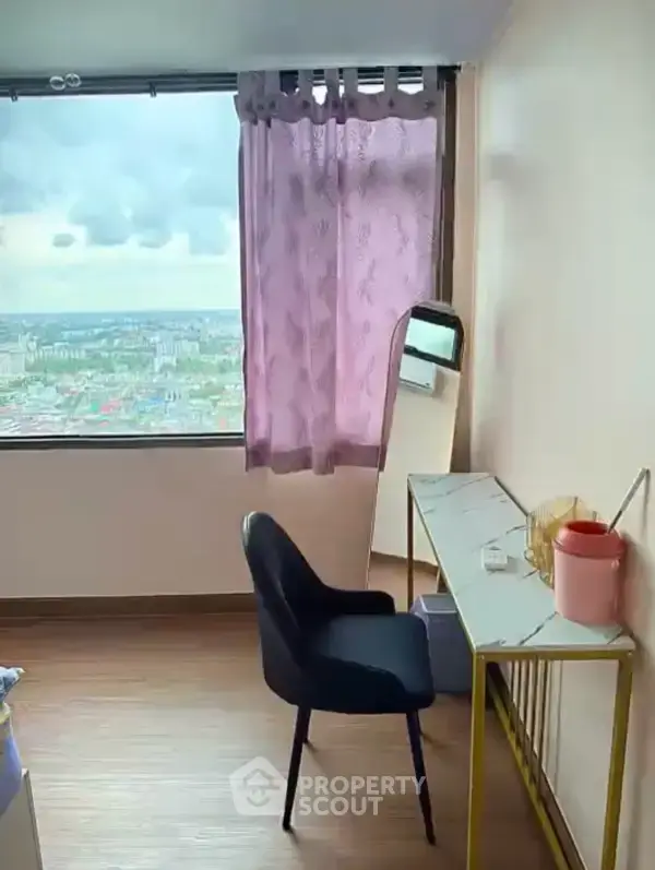 1-BR Condo at Ratanakosin Island near MRT Bang Yi Khan — photo 4