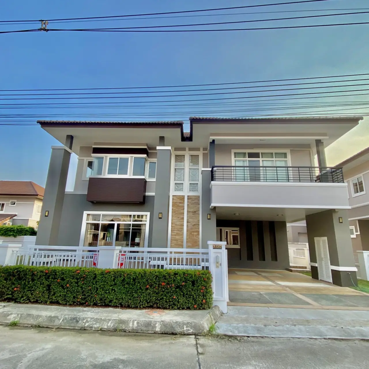 House in San Kamphaeng, Thailand 5 bedrooms — photo 8