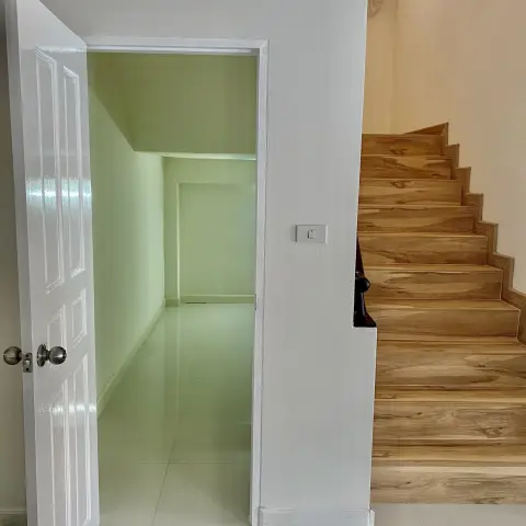 House in San Kamphaeng, Thailand 5 bedrooms — photo 4