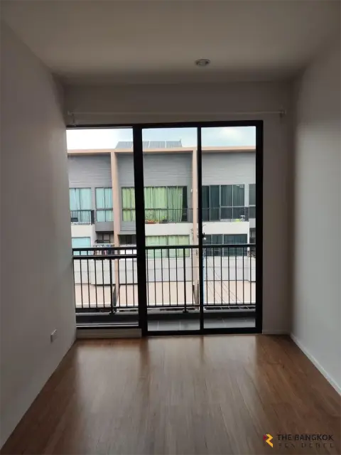 Townhouse in Bangkok, Thailand 4 bedrooms — photo 5