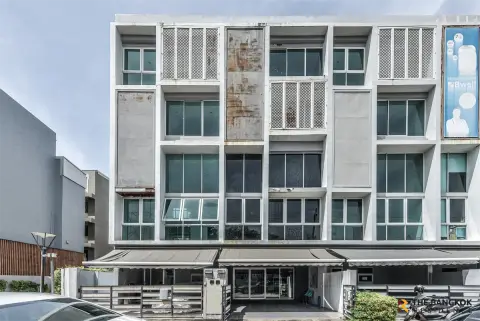 Townhouse in Bangkok, Thailand 4 bedrooms — ภาพ 5