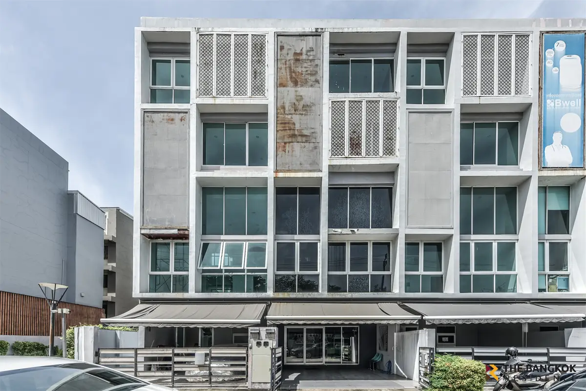 Townhouse in Bangkok, Thailand 4 bedrooms — ภาพ 5