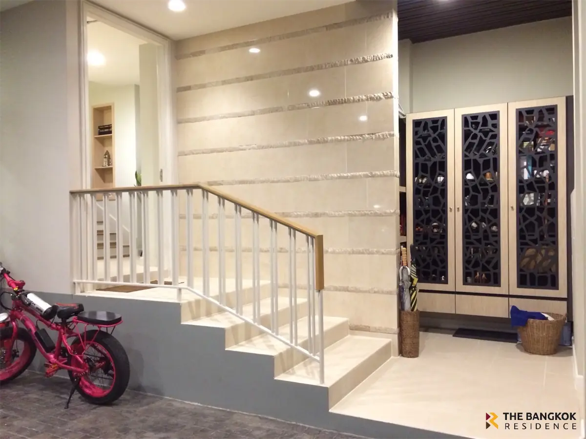 Townhouse in Bangkok, Thailand 3 bedrooms — photo 4