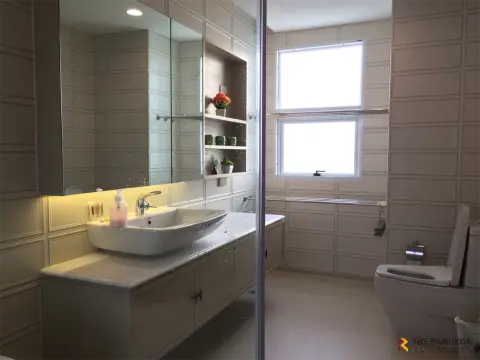 Townhouse in Bangkok, Thailand 3 bedrooms — photo 2