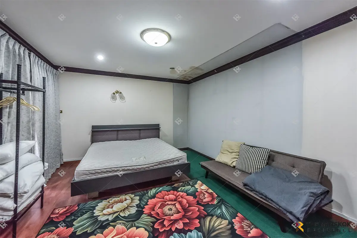 Townhouse in Bangkok, Thailand 3 bedrooms — photo 5