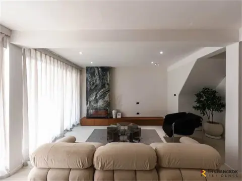 Townhouse in Bangkok, Thailand 3 bedrooms — photo 4