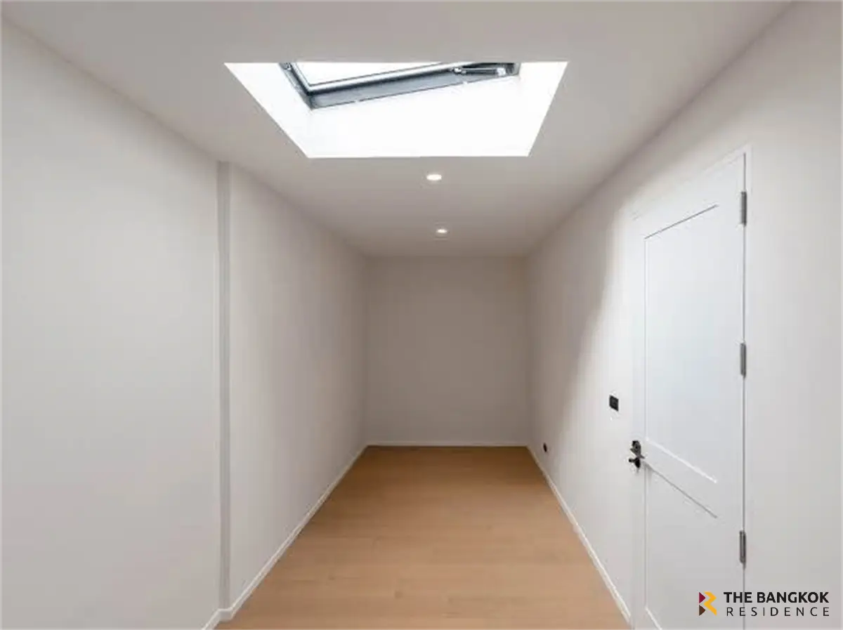 Townhouse in Bangkok, Thailand 3 bedrooms — photo 9