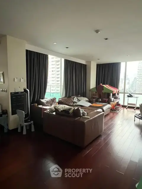 3-BR Condo at Le Raffine Jambunuda Sukhumvit 31 near BTS Phrom Phong — photo 2
