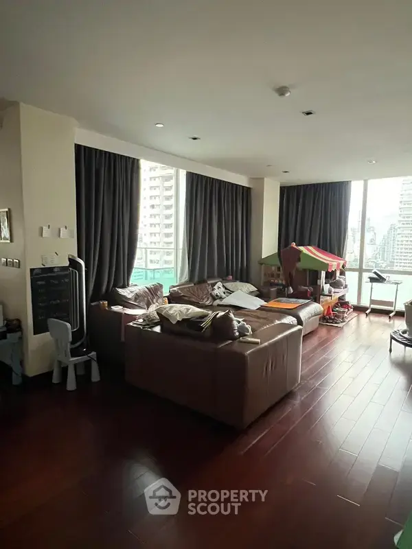 3-BR Condo at Le Raffine Jambunuda Sukhumvit 31 near BTS Phrom Phong — photo 2