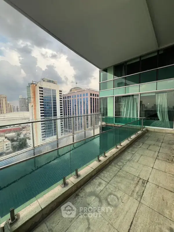 3-BR Condo at Le Raffine Jambunuda Sukhumvit 31 near BTS Phrom Phong — photo 6