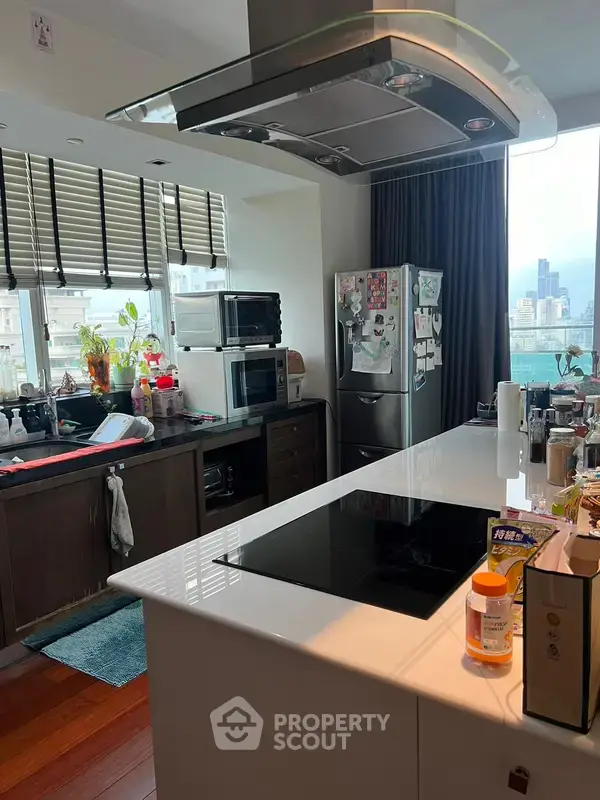 3-BR Condo at Le Raffine Jambunuda Sukhumvit 31 near BTS Phrom Phong — photo 3