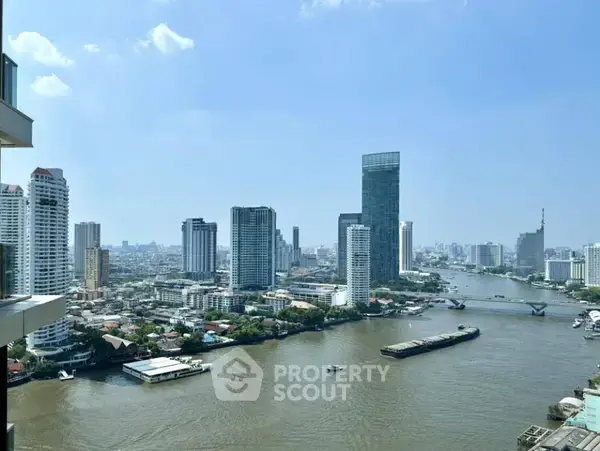 2-BR Condo at Four Seasons Private Residences Bangkok near BTS Saphan Taksin — ภาพ 3