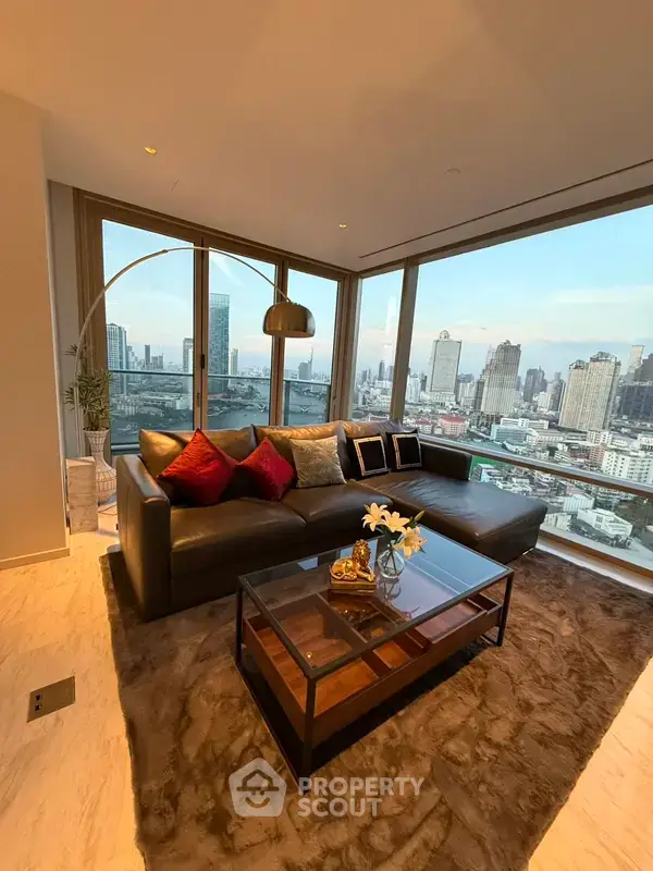 2-BR Condo at Four Seasons Private Residences Bangkok near BTS Saphan Taksin — ภาพ 4