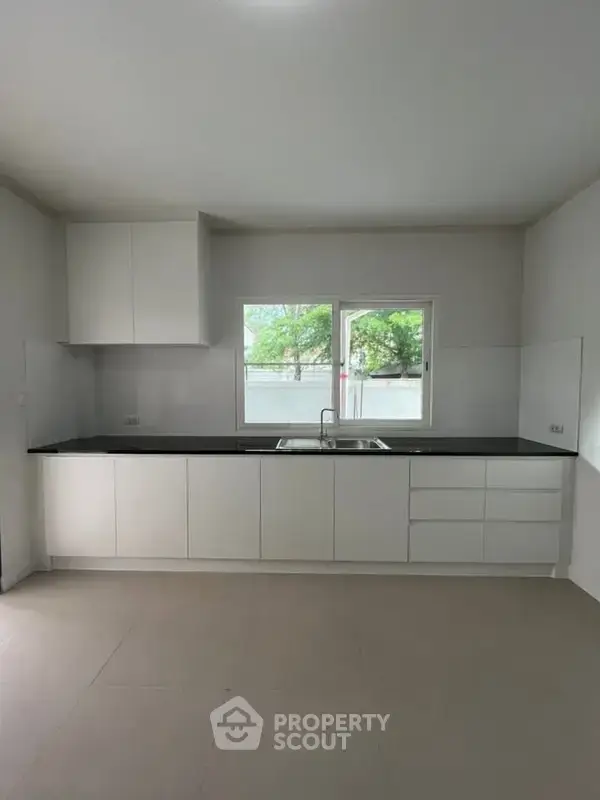 4-BR House in Nong Khwai — photo 6
