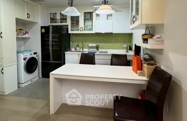 2-BR Condo at Pyne By Sansiri near BTS Ratchathewi — photo 3