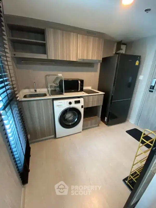 1-BR Condo at Knightsbridge Phaholyothin Interchange in Anusawari — photo 6