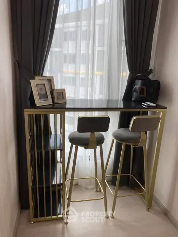 1-BR Condo at Knightsbridge Phaholyothin Interchange in Anusawari — photo 5