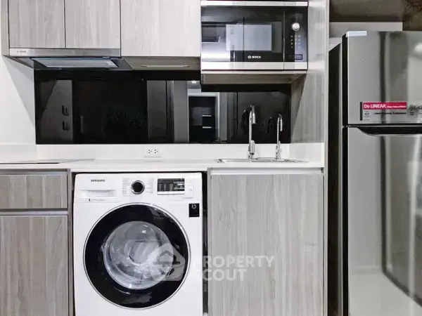 1-BR Condo at Circle Rein near BTS Asok — photo 6