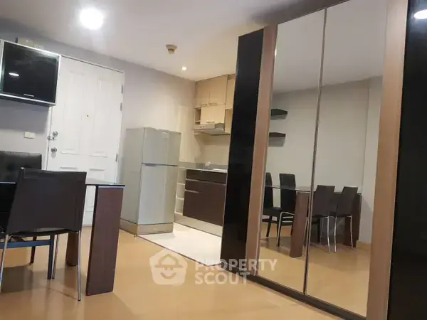 1-BR Condo at Plus 67 near BTS Phra Khanong — photo 5