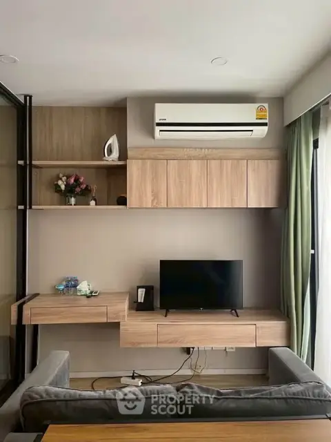 1-BR Condo at Blossom Condo @ Sathorn-Charoenrat near BTS Surasak — photo 3