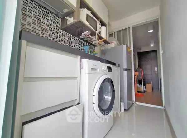 1-BR Condo at Chateau In Town Sukhumvit 64/1 near BTS Bang Chak — photo 7