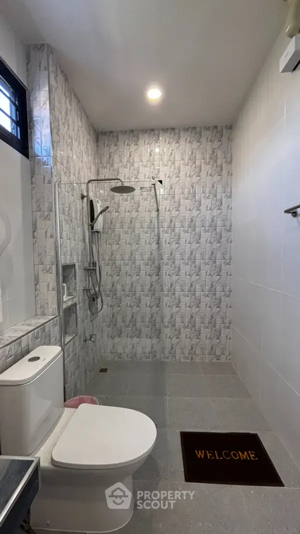 3-BR Villa in San Pa Pao — photo 4