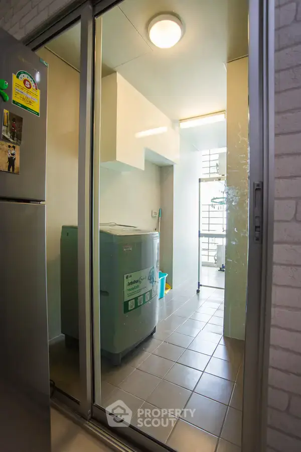 2-BR Condo at Belle Grand Rama 9 near MRT Phra Ram 9 — photo 7