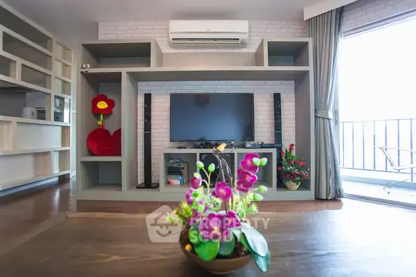2-BR Condo at Belle Grand Rama 9 near MRT Phra Ram 9 — photo 4