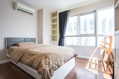 2-BR Condo at Belle Grand Rama 9 near MRT Phra Ram 9 — photo 2