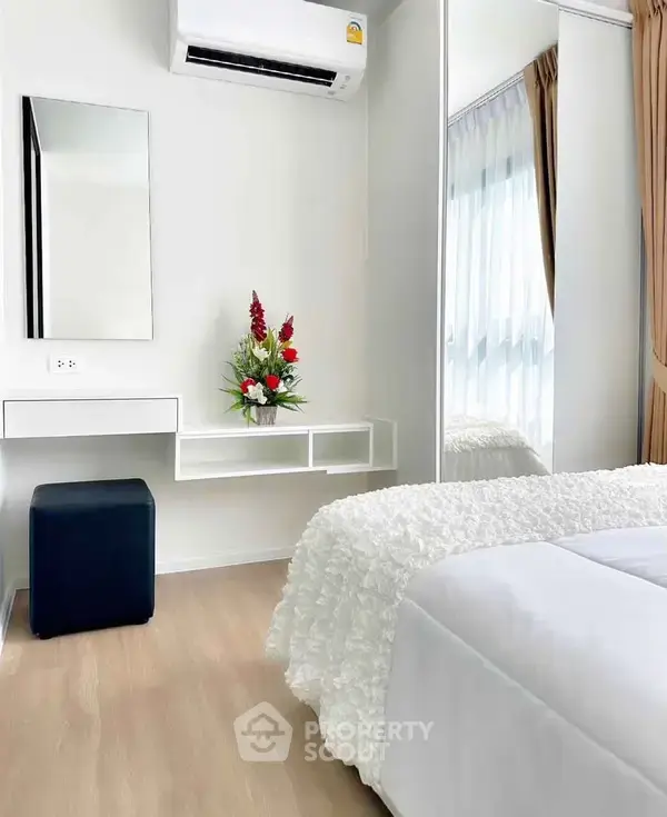 1-BR Condo at ICondo Activ Phatthanakan in Suan Luang — photo 5