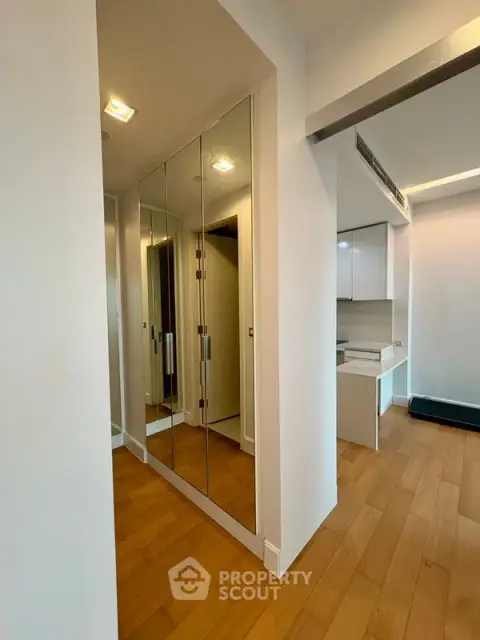1-BR Condo at Equinox Paholyothin-Viphavadee near BTS Ha Yaek Lat Phrao — photo 3