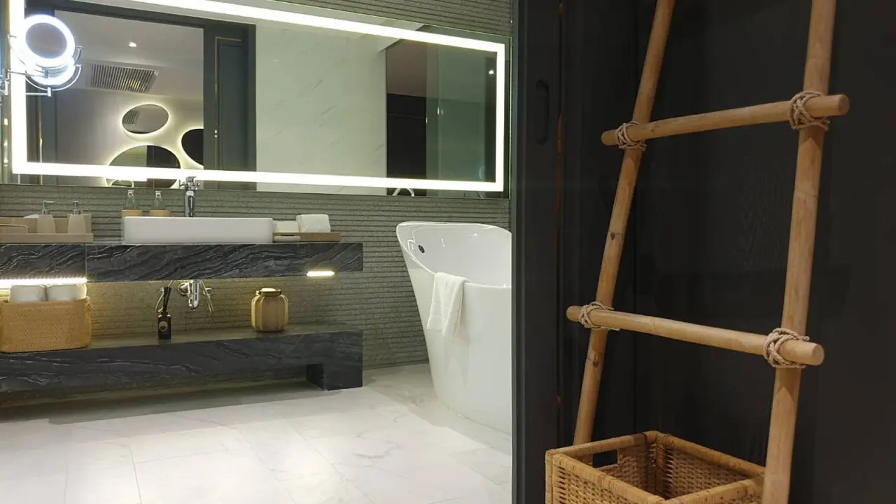 Condo in Phuket, Thailand, 1 bedroom in WYNDHAM GRAND NAI HARN — ภาพ 7