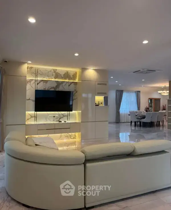 4-BR Villa at Paradise Villa 1 close to East Pattaya — photo 2