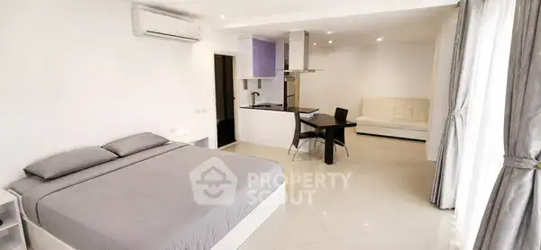 Studio Condo at Jada Beach Condo close to Pattaya — photo 6