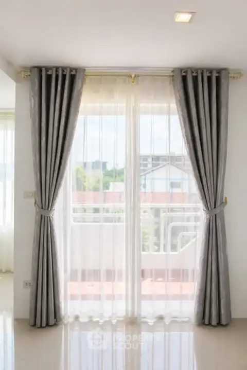 Studio Condo at Jada Beach Condo close to Pattaya — photo 3