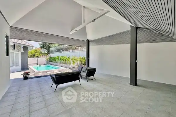 4-BR Villa at Sri Suk Villa 1 close to East Pattaya — photo 5