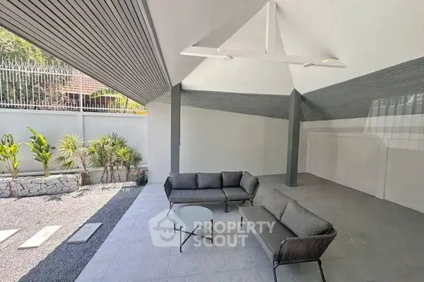 4-BR Villa at Sri Suk Villa 1 close to East Pattaya — photo 7