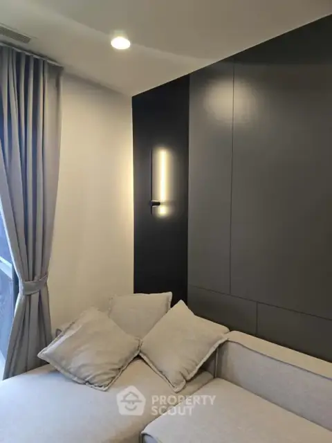 2-BR Condo at Oka Haus Sukhumvit 36 near BTS Thong Lor — photo 3