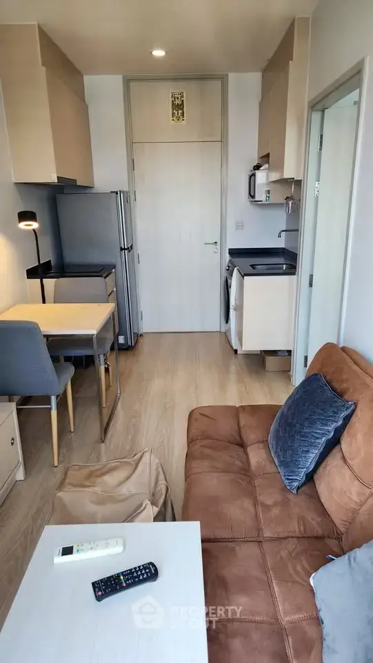 1-BR Condo at Noble Revolve Ratchada 2 near MRT Thailand Cultural Centre — photo 2