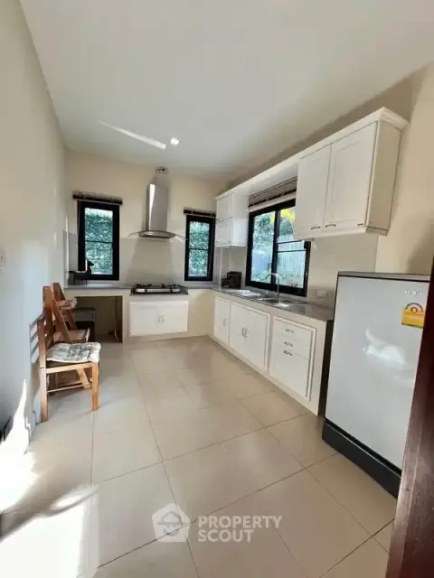 5-BR House in San Pu Loei — photo 3