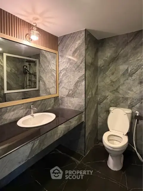1-BR Condo in Wat Ket — ภาพ 3